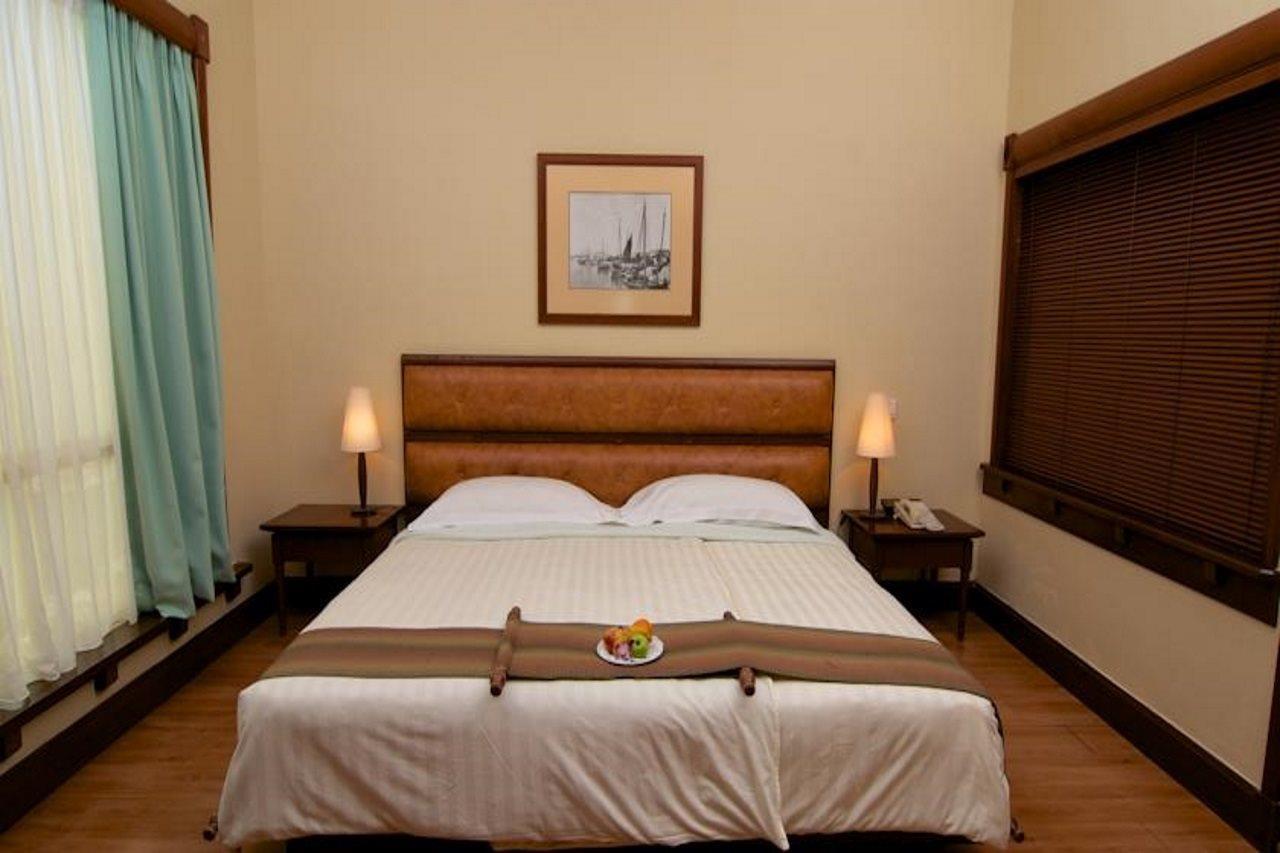Hotel The Millen Penang, Autograph Collection George Town Exteriér fotografie A bedroom at the hotel